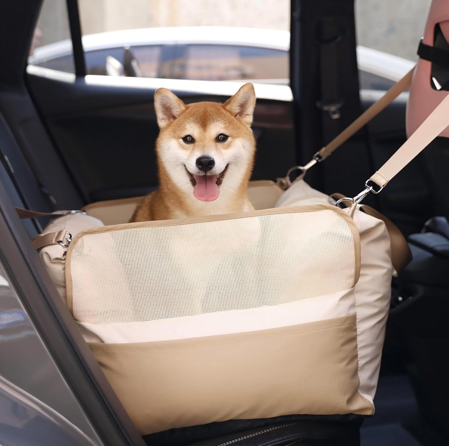Ultimate Comfort On-the-Go: Review of the FUNNY FUZZY Waterproof Dog Car Seat